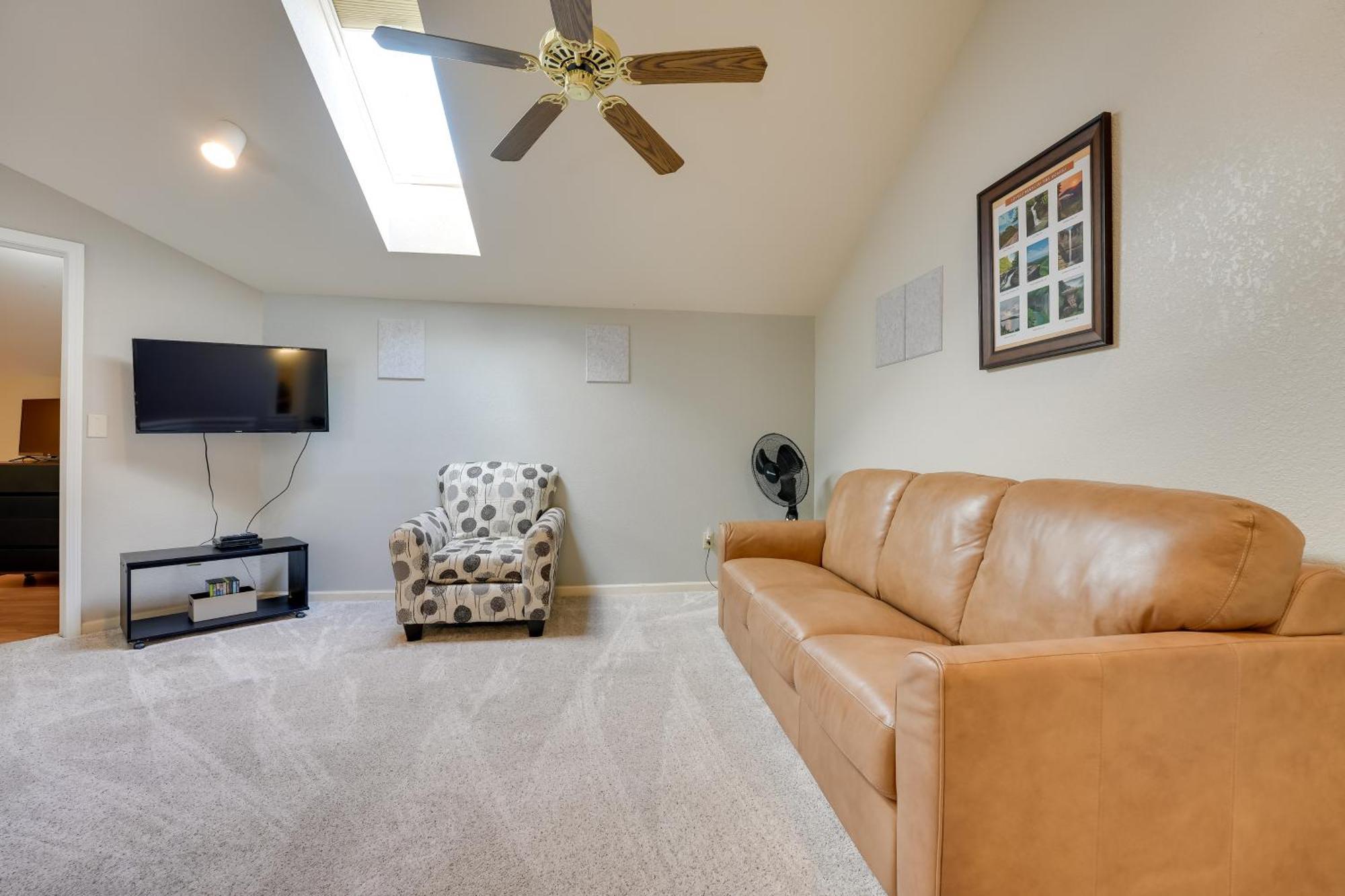 Condo With Lake Views 5 Mi To Branson Strip! 외부 사진